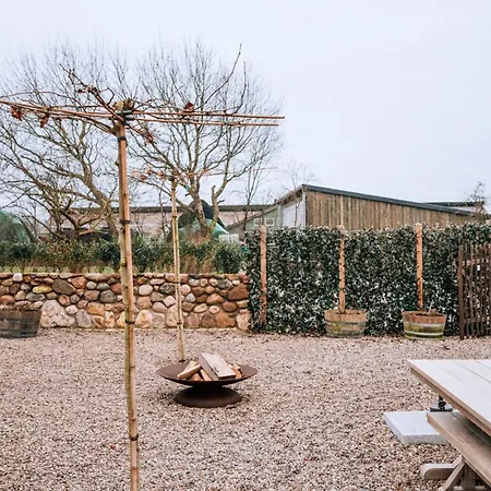 Landliebe 5 酒店 *